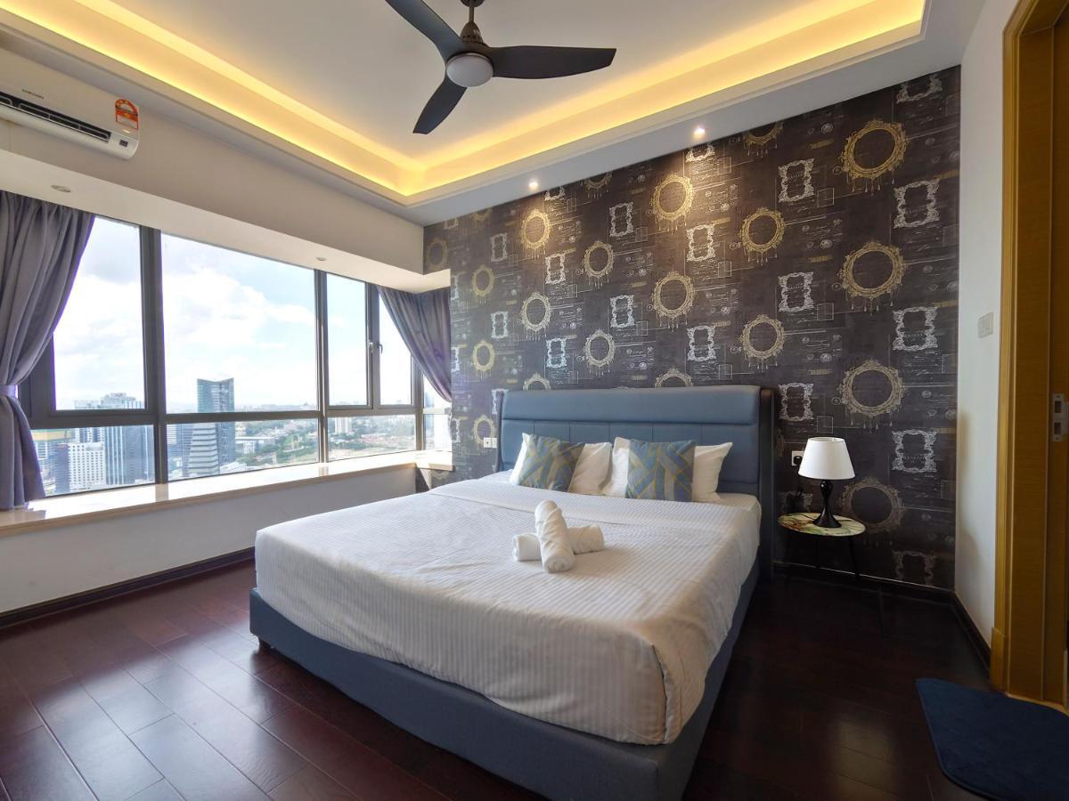 Netflix Smarttv Cityseaview & Highfloor At R&F Mall Apartment Johor Bahru Exterior photo